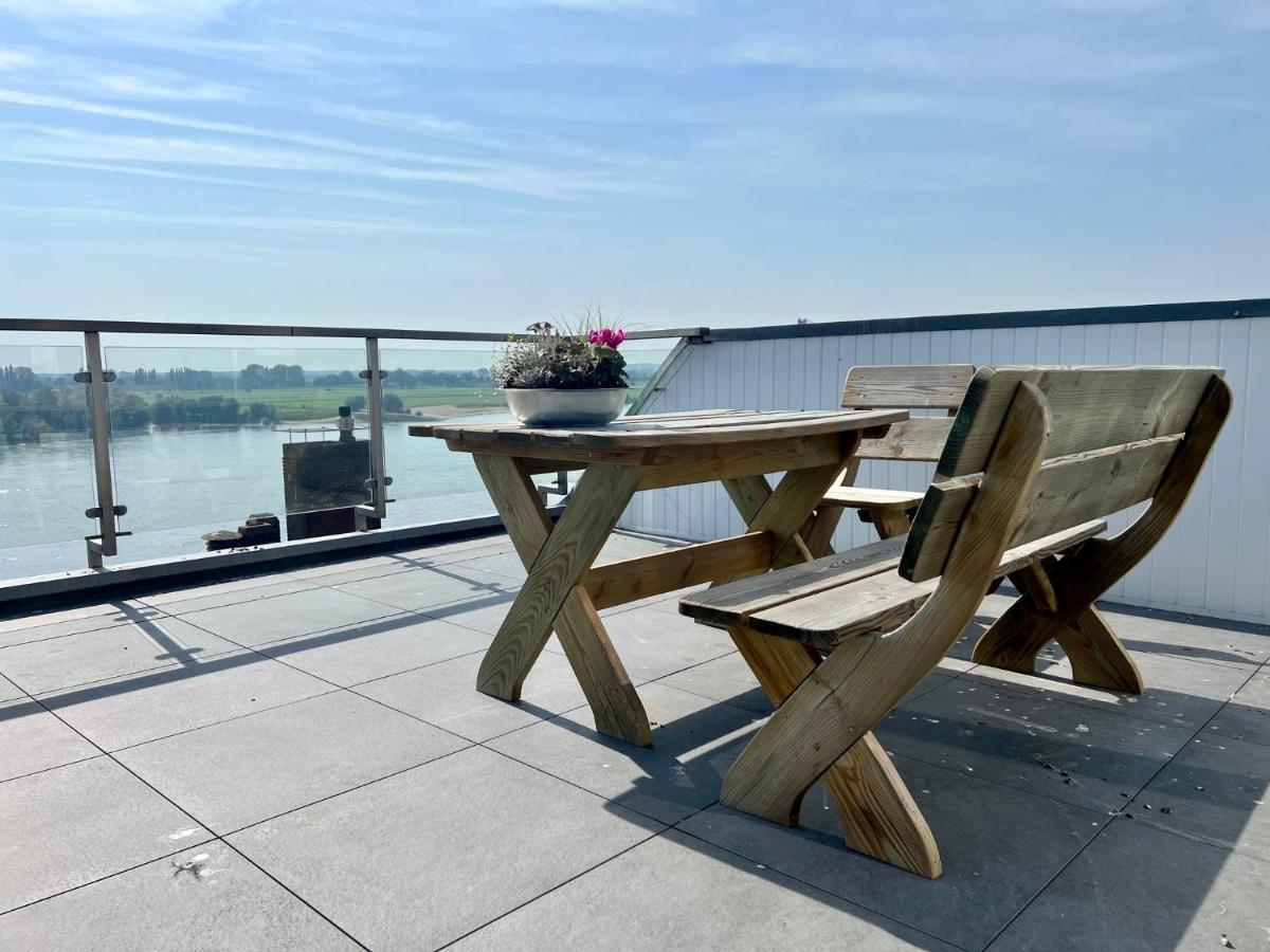 Panorama - Exklusives Apartment An Der Promenade Mit Dachterrasse & Rheinblick Emmerich Extérieur photo