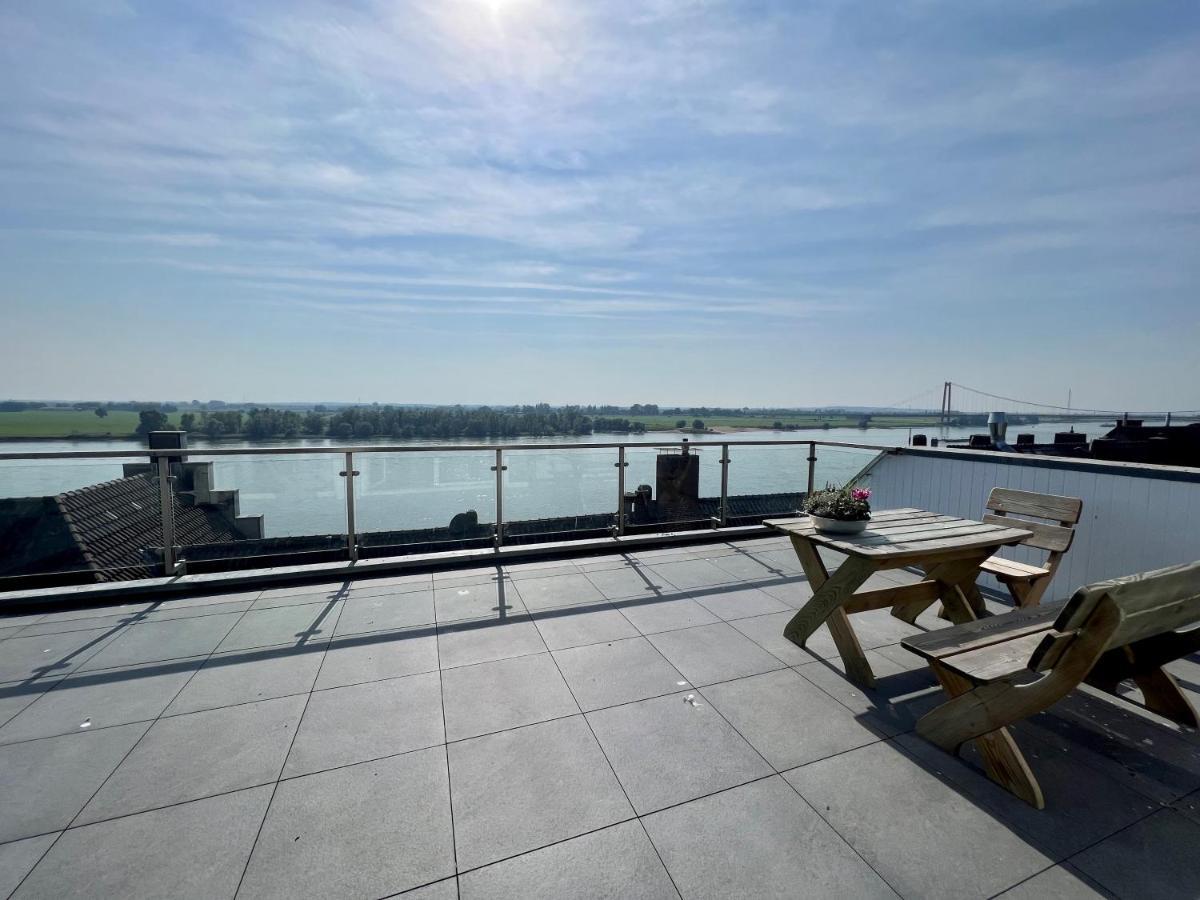 Panorama - Exklusives Apartment An Der Promenade Mit Dachterrasse & Rheinblick Emmerich Extérieur photo